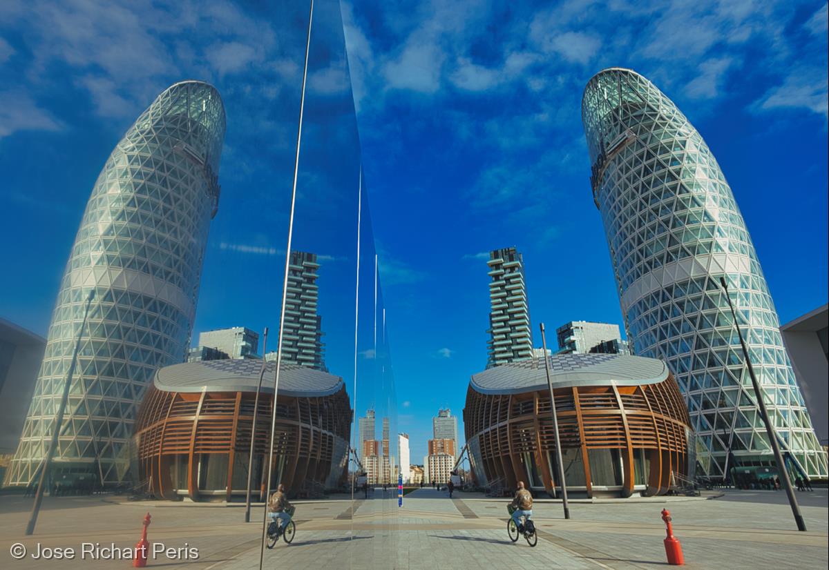 Urban Reflections by Jose Richart Peris