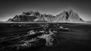 Stokksnes Beach