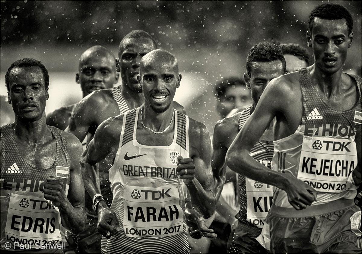 Men's 5000m by Paul Sanwell